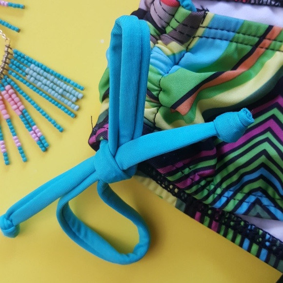 LAST CHANCE! CLOSET CLOSING!Ella Moss multi-color chevron swim bikini brief XS - Picture 2 of 5